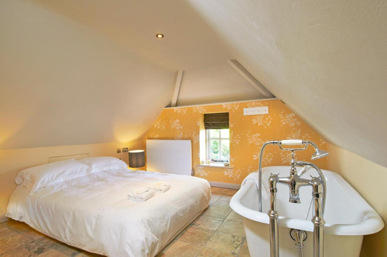 The Museum Inn Farnham  Extérieur photo